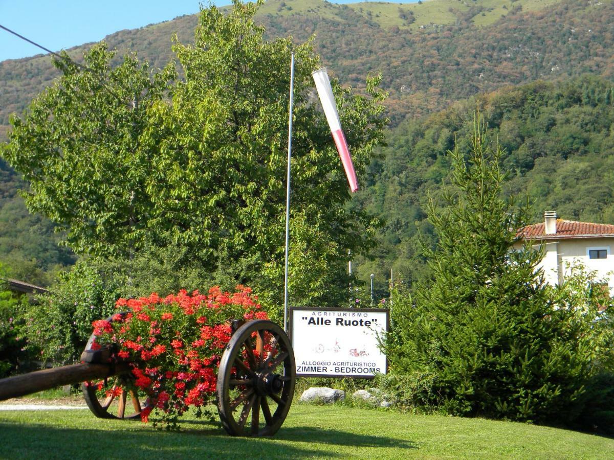 Agriturismo Alle Ruote Villa Meduno Екстериор снимка